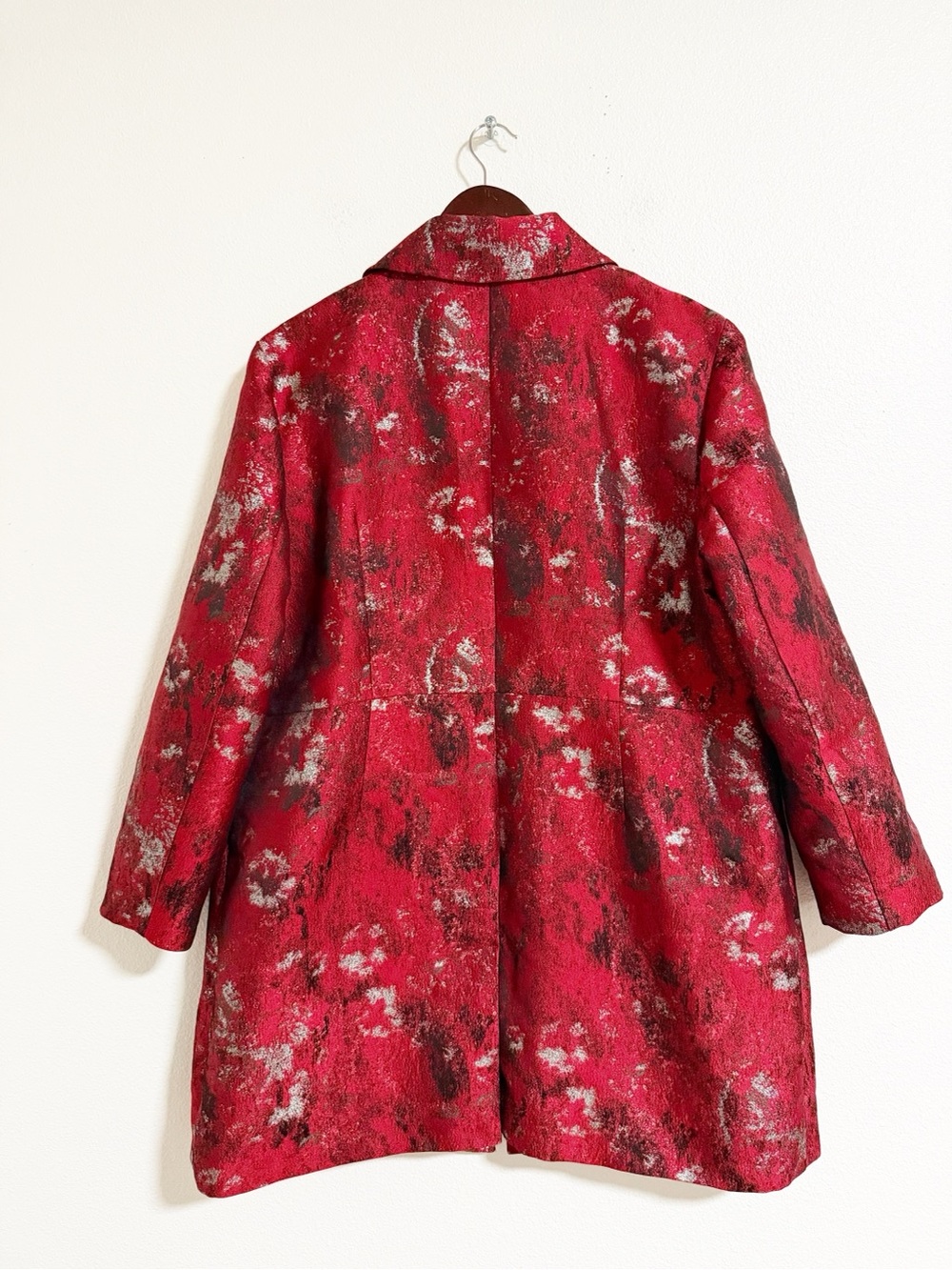 Chicos Metallic Jacquard Topper Overcoat Red Size 16 - Picture 3 of 12